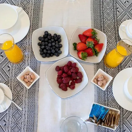 Bed & Breakfast Silvia Elegant House - Design Moderno, Accoglienza Esclusiva