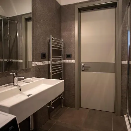 Silvia Elegant House - Design Moderno, Accoglienza Esclusiva Paganica