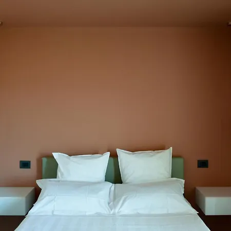 Couette-café Esse Elegant House B&b-boutique Wellness Vicino Al Gran Sasso D Italia 3*