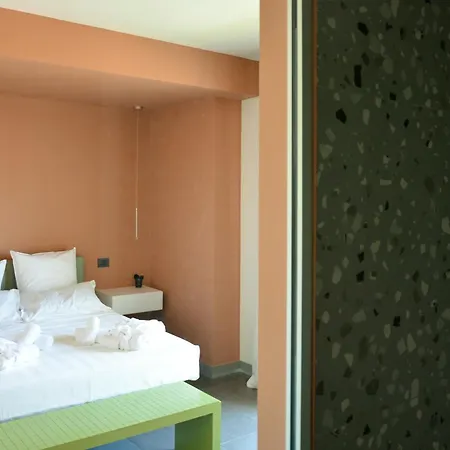 Esse Elegant House B&b-boutique Wellness Vicino Al Gran Sasso D Italia LʼAquila