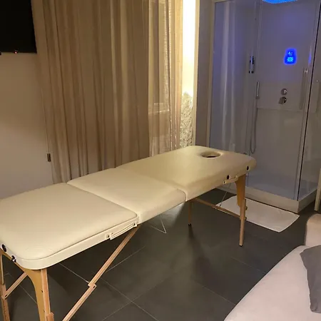 Esse Elegant House B&b-boutique Wellness Vicino Al Gran Sasso D Italia Nocleg ze śniadaniem LʼAquila