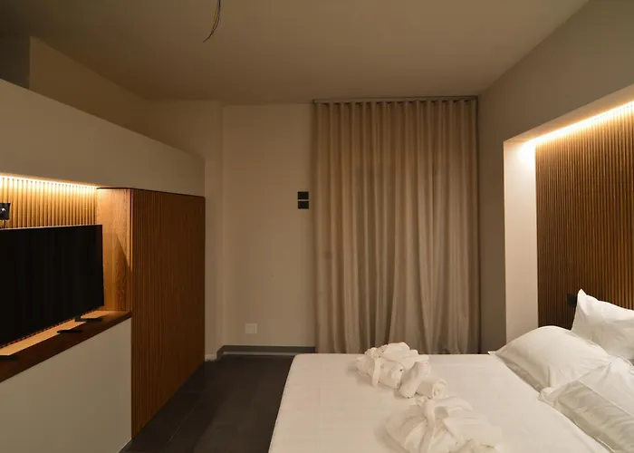 Bed & Breakfast Esse Elegant House B&b-boutique Wellness Vicino Al Gran Sasso D Italia LʼAquila